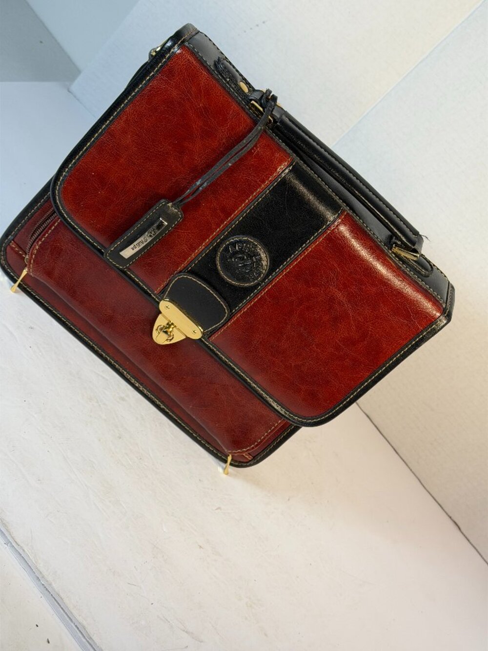 WOMEN'S La Philipe Brown leather attache